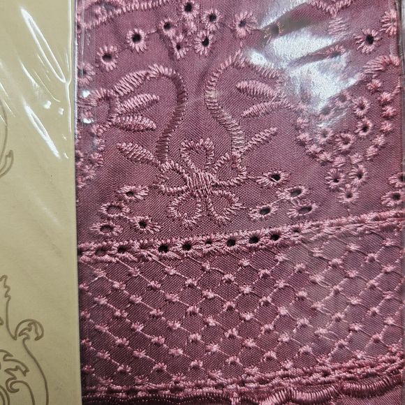 Highgate Manor Full 6pc Sheet Set Embroidered Lace Cranberry Micro Fiber - Picture 5 of 5